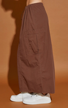 Load image into Gallery viewer, Drawstring Slit Back Midi Skirt