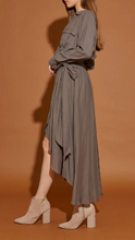 Load image into Gallery viewer, Front Pocket Tie Waist Shirt Dress