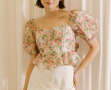 Load image into Gallery viewer, Puff Sleeve Floral Corset Top