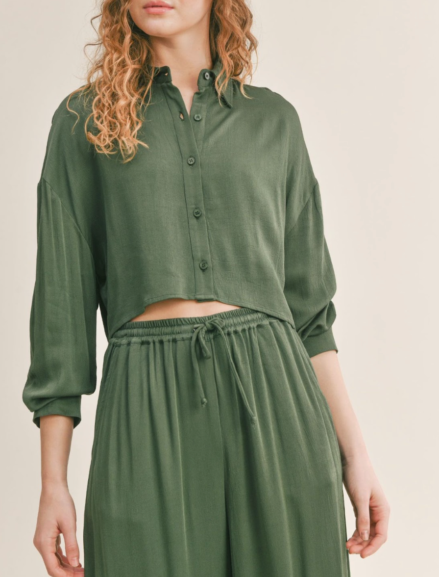 Long Sleeve Cropped Button Down Top