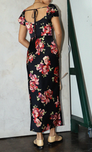 Load image into Gallery viewer, Puff Sleeve Rose Maxi Dress