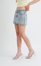 Load image into Gallery viewer, Low Rise Denim Mini Skirt