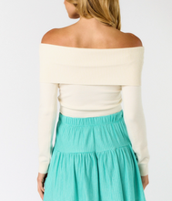 Load image into Gallery viewer, Off Shoulder Sweater Crop Top