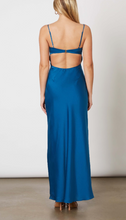 Load image into Gallery viewer, Sleeveless Underwire Cut Out Back Maxi Dress