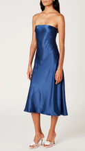 Load image into Gallery viewer, Strapless Satin Midi Dress