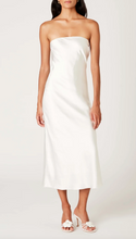 Load image into Gallery viewer, Strapless Satin Midi Dress