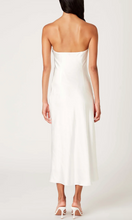 Load image into Gallery viewer, Strapless Satin Midi Dress