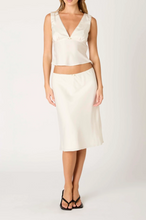 Load image into Gallery viewer, Flowy Bias Midi Skirt