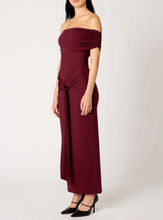 Load image into Gallery viewer, Off Shoulder Knot Maxi Dress