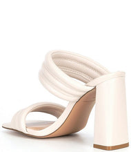 Load image into Gallery viewer, Leather Band Block Heel Mule Sandal