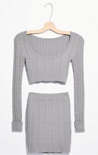 Load image into Gallery viewer, Cable Knit Long Sleeve Crop Sweater