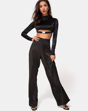 Load image into Gallery viewer, Stretch Mock Neck Long Sleeve Under Boob Crop Top