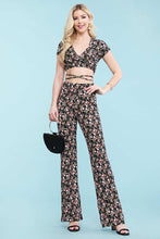 Load image into Gallery viewer, Floral Flare Stretch Pant