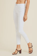 Load image into Gallery viewer, Stretch High Waisted Raw Hem Skinny Jean
