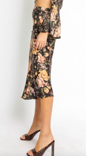 Load image into Gallery viewer, Vintage Rose Print Midi Skirt