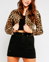 Load image into Gallery viewer, Cropped Leopard Jacket