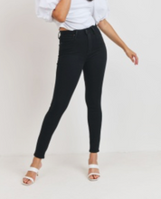 Load image into Gallery viewer, High Rise Classic Skinny Jeans