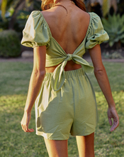 Load image into Gallery viewer, High Waist Pleated Shorts