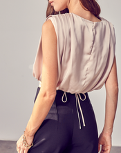 Load image into Gallery viewer, Shoulder Pleated Criss Cross Detail Top