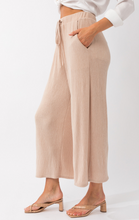 Load image into Gallery viewer, Elastic Waist Wide Leg Pants