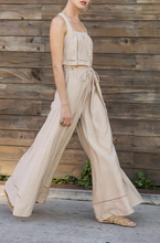 Load image into Gallery viewer, Flowy Wide Leg Pants
