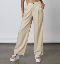 Load image into Gallery viewer, High Waisted Trousers
