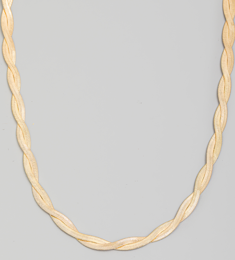 Herringbone Chain Twist Necklace