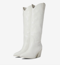 Load image into Gallery viewer, Snip Toe Sculpted Block Cowboy Boot