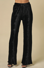 Load image into Gallery viewer, Velvet Plisse Wide Flare Pants