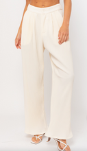 Load image into Gallery viewer, Wide Leg Pleated Pants