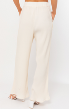 Load image into Gallery viewer, Wide Leg Pleated Pants