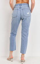 Load image into Gallery viewer, High Rise Distressed Raw Hem Jeans