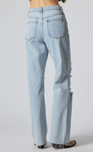 Load image into Gallery viewer, Distressed Cross Button Down Waistband Jeans