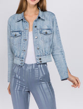 Load image into Gallery viewer, Puff Denim Jacket With Slit Detail Sleeves
