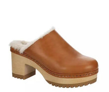Load image into Gallery viewer, Platform Faux Fur Shearling Clog
