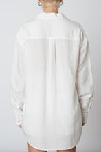 Load image into Gallery viewer, Oversized Linen Shirt