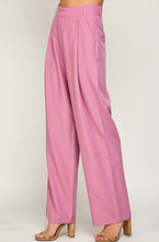 Load image into Gallery viewer, Wide Leg Pleat Pant
