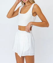 Load image into Gallery viewer, Sleeveless Smock Crop Top