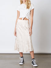 Load image into Gallery viewer, Satin Floral Midi Skirt