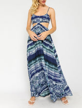 Load image into Gallery viewer, Smock Cut Out Maxi Dress