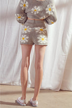 Load image into Gallery viewer, Daisy Knit Zipper Shorts